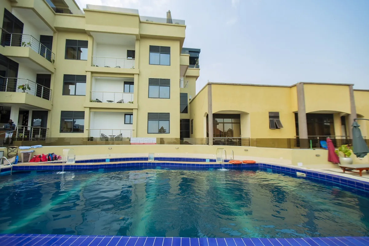 Piscine au Jerryson Hotel
